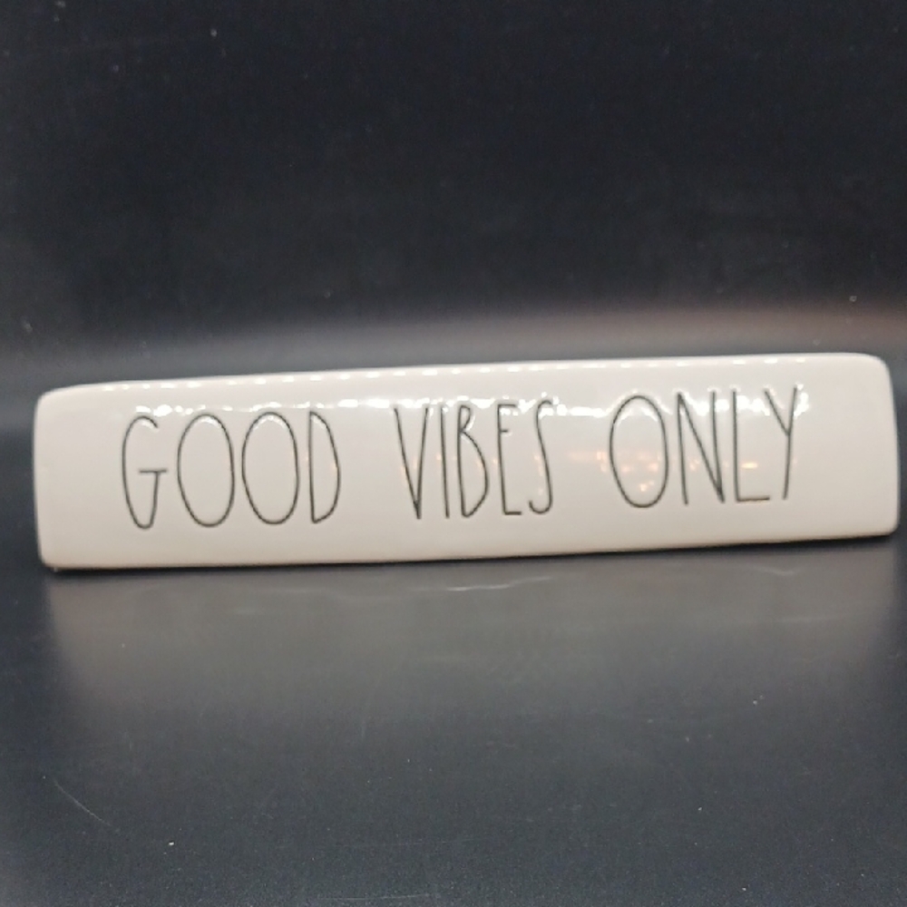 RAE DUNN "Good Vibes Only" Sign. Triangle, ceramic, white & black. 8 Inches Long